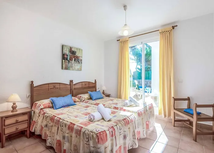 Cati Villa Punta Prima (Menorca)